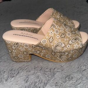 Matisse Anthropology Heels